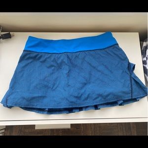 Lululemon “Pace Setter” Skirt/Skort size 8